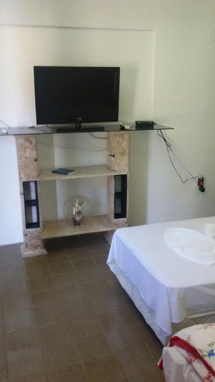 Large Double or Twin Room,379096579:JPEG